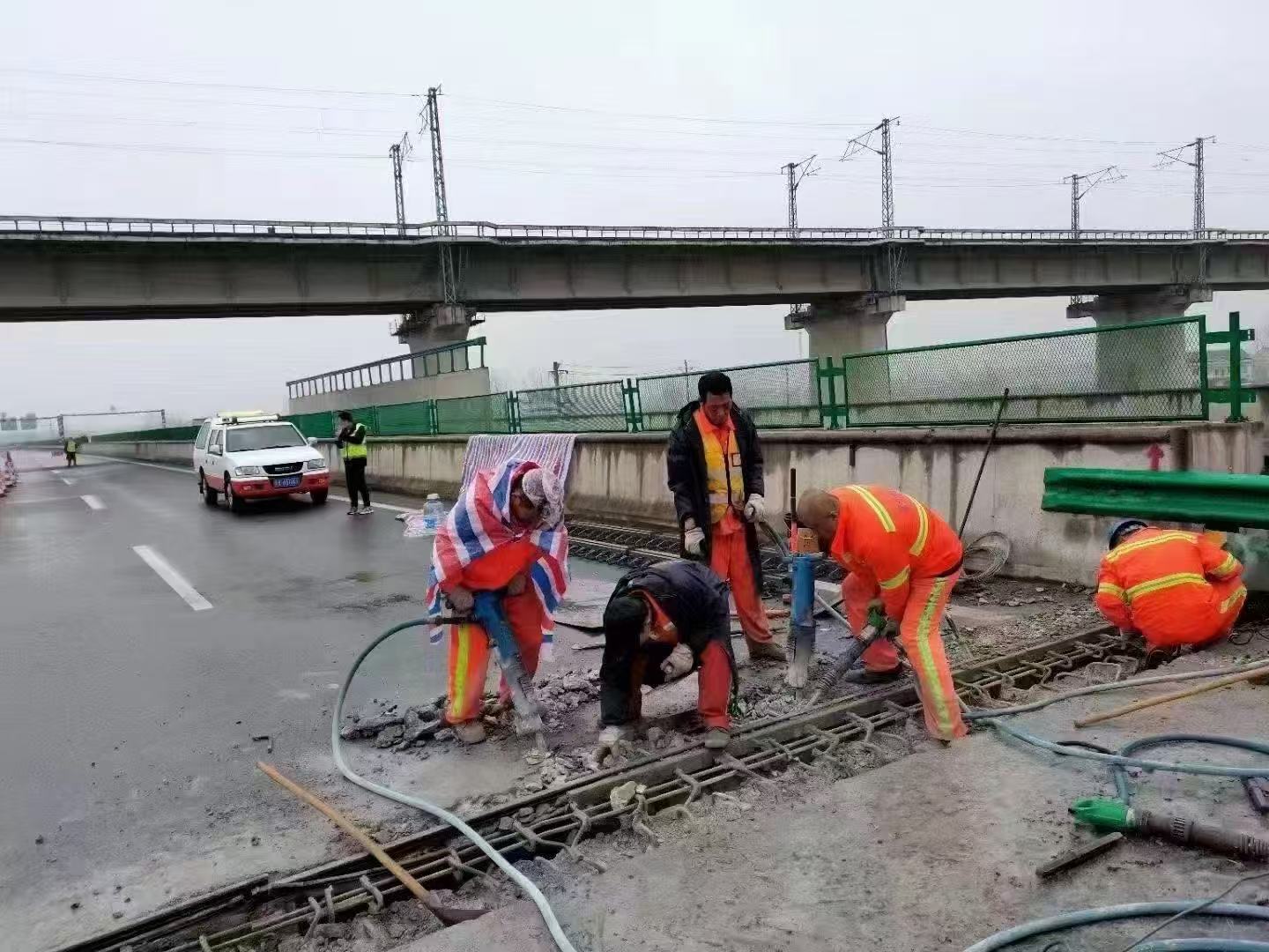 凤阳桥梁伸缩缝抢修料